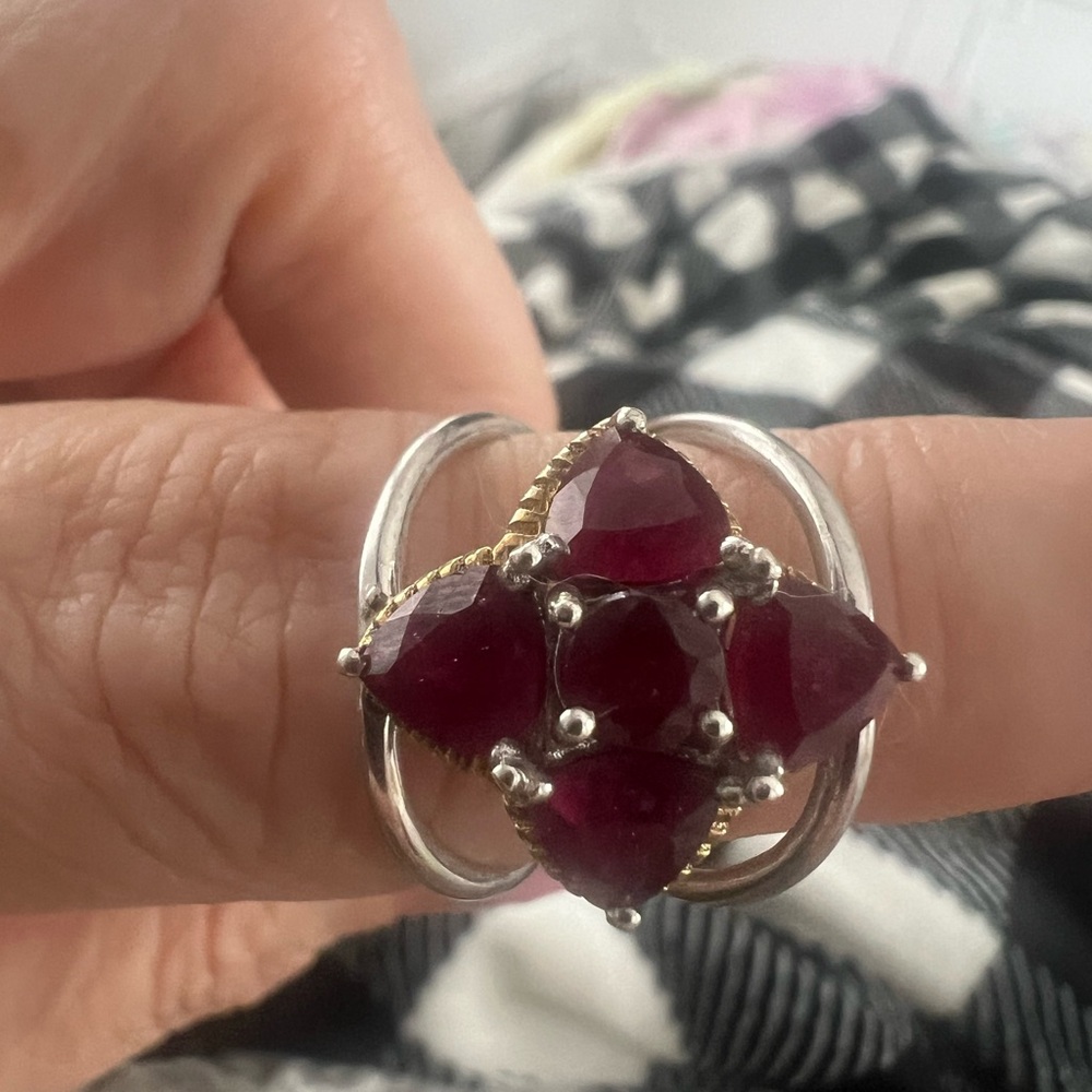 Elegant Silver and Red Gemstone Ring